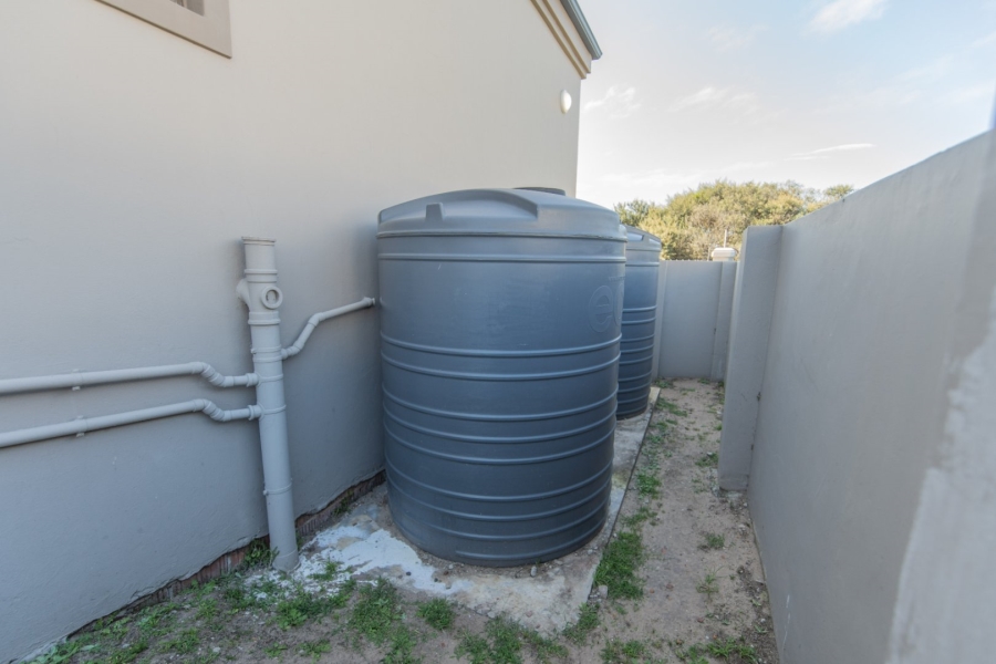 To Let 3 Bedroom Property for Rent in Lovemore Heights Estate Eastern Cape